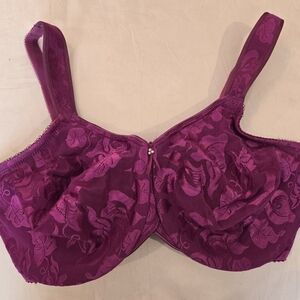 Wacoal Underwire Bra in Purple